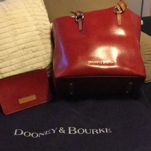 Beautiful red Dooney & Bourke bag